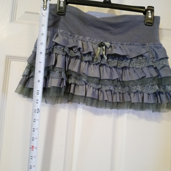 Skirt - Picture 4 of 4